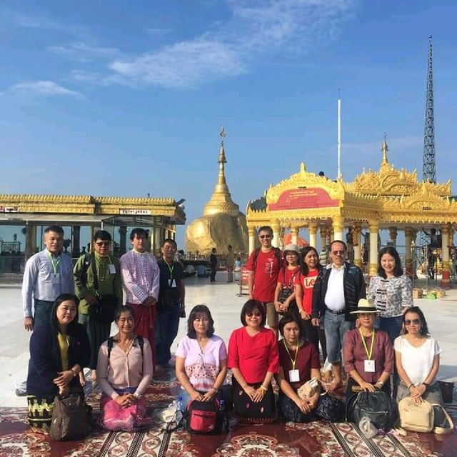 ก้อนหินแห่งศรัทธา..พระธาตุไจ้ก์ทิโย