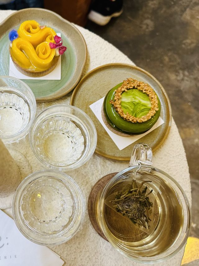 Awesome desserts⭐️Re Patisserie⭐️⭐️