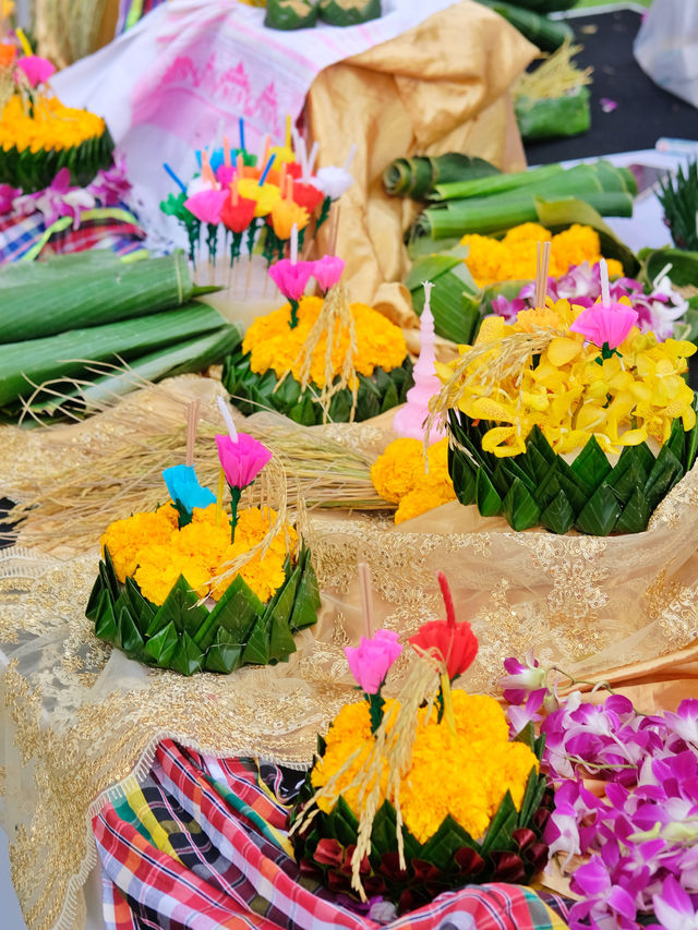 Loi Khrathong Festival in Bangkok!