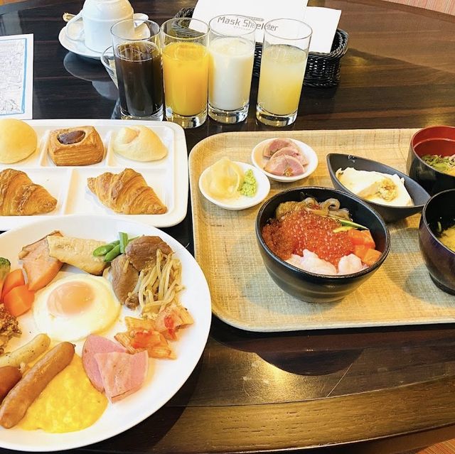🚆🌃 札幌城市美景與便捷：JR札幌日航酒店 🏨🌟🍳