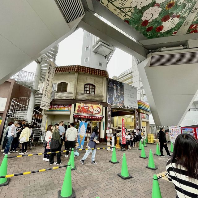 【大阪府】ディープな大阪観光が叶う通天閣！