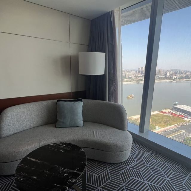 🏨✨ 廣州保利洲際酒店🏨時尚奢華遇上珠江美景🌇🌃💎🌊