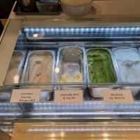 Japanese Cafe With Amazing Tea & Ice Cream