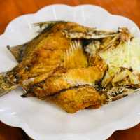 ร้านอร่อย​ ริมทะเล