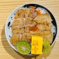 高質隱世刺身丼飯