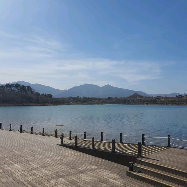 【韓国地方旅】束草の観光名所「永朗湖上の道」へ。