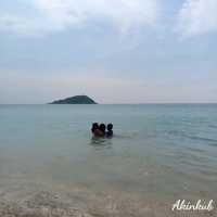 พักผ่อน เล่นน้ำ @หาดนางรอง