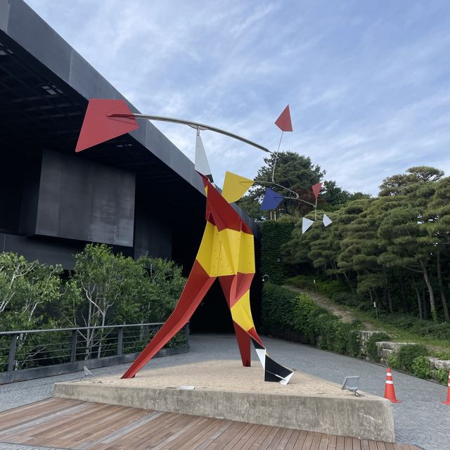 자연고ㅏ어우러진 미술관🌿