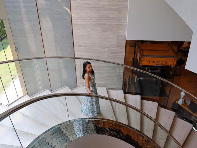 Hilton Sukhumvit Bangkok Hotel ที่พักสวยกลางกรุง