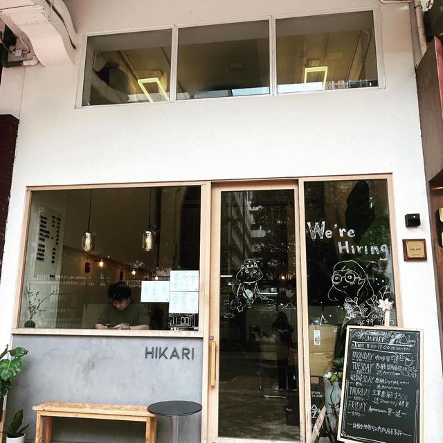 荃灣西地鐵站附近 簡約悠閑文青風高質Cafe