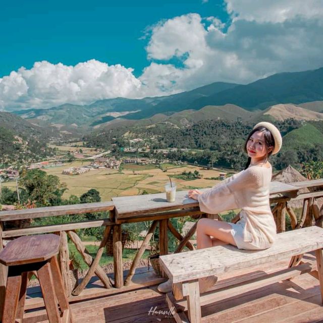 คาเฟ่สุดชิล วิวสุดปัง บรรยากาศดี มุมถ่ายรูปเพียบ