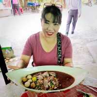 ก๋วยเตี๋ยวป้าปุ๊ ขาหมูฮ่องเต้เฮียแมน สารภี 