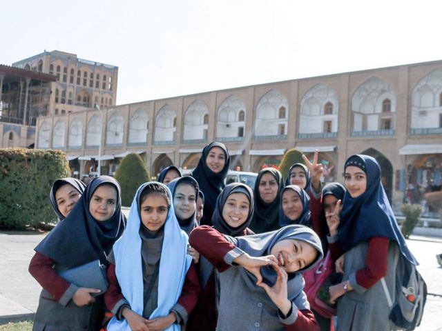 이란의 파란색 모스크인 Shah Mosque 🕌