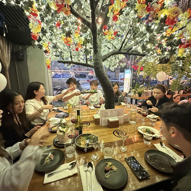 🇦🇺墨爾本最有氣氛的泰國餐廳-有音樂廳有美食環境氣氛超好