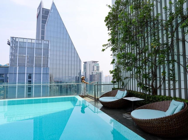 Hilton Sukhumvit Bangkok Hotel ที่พักสวยกลางกรุง