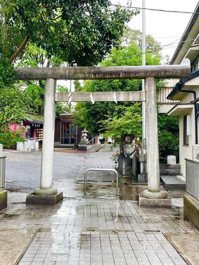 【東京都/貴船神社】恰幅の良い布袋様に出会える神社