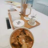 จิบกาแฟชื่อดังที่คาเฟ่%ARABICA ศูนย์สิริกิติ์