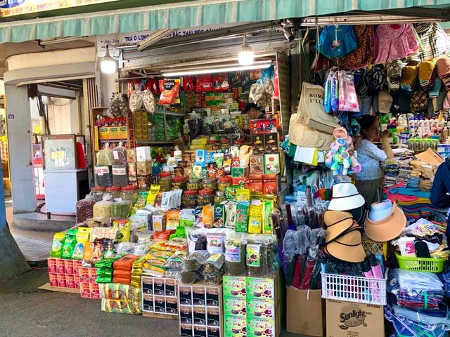 ベトナム　ベトナム観光　ダナン　コン市場に行ってきたよ！