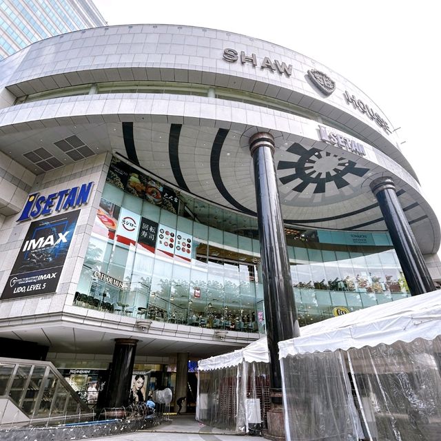 Discovering Shaw Centre Singapore 