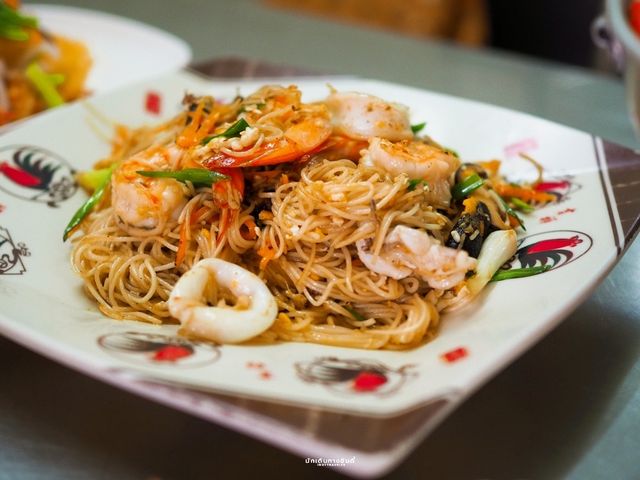 หัวปลาหม้อไฟ ส.วังใหม่ : ย่านเจริญนคร