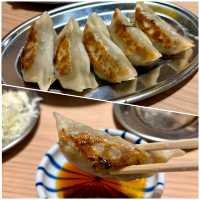 【大阪・阪急梅田】朝5時まで営業する餃子が美味しい居酒屋「大衆酒場 はち」