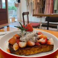 Roast N Toast Cafe：美味咖啡和蛋糕，絕對讓你愛上這裡