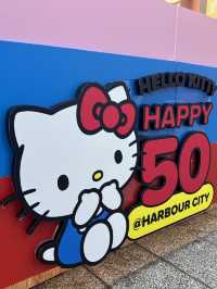 Hello Kitty 50周年‼️祈求好運氣😎海港城新年打卡位
