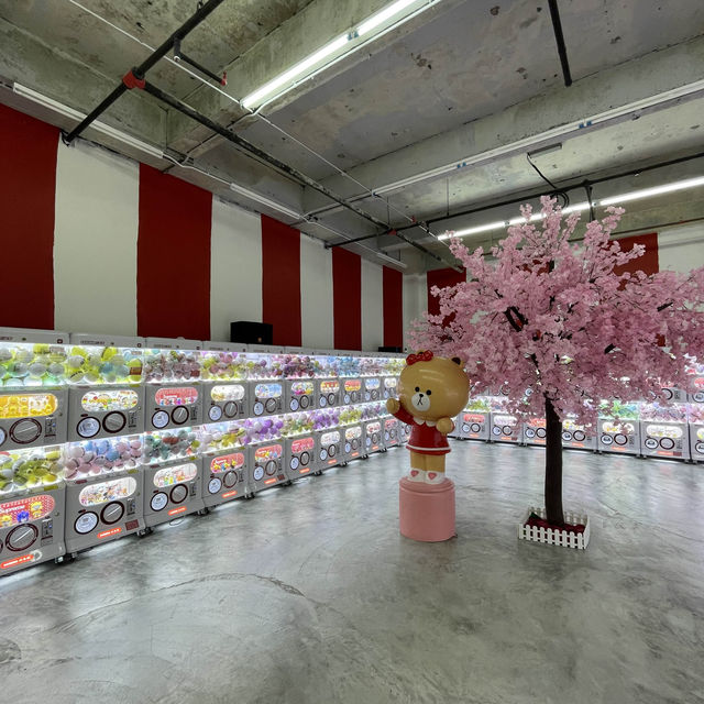 Catch your favourite toy at Gatchapon Corner Catch your favourite toy at Gatchapon Corner