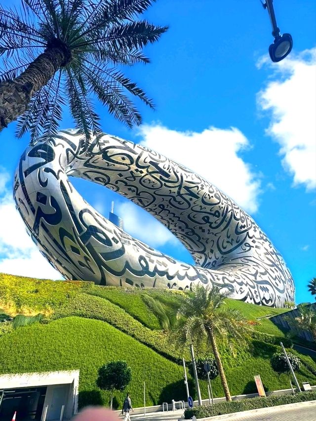 Vibrant tapestry of Dubai's history