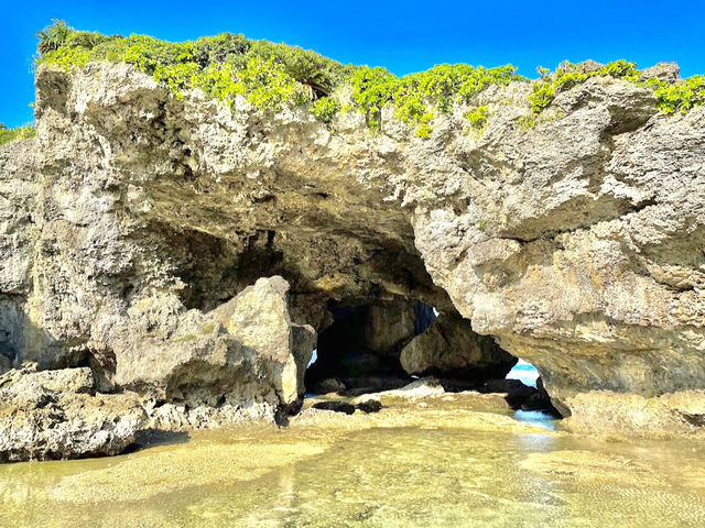 Mermaid's Grotto 