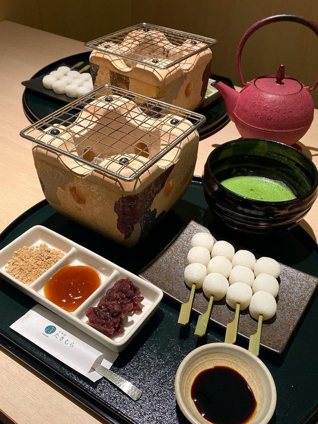 【福岡カフェ】自分で焼きながら楽しくカスタマイズできるお団子
