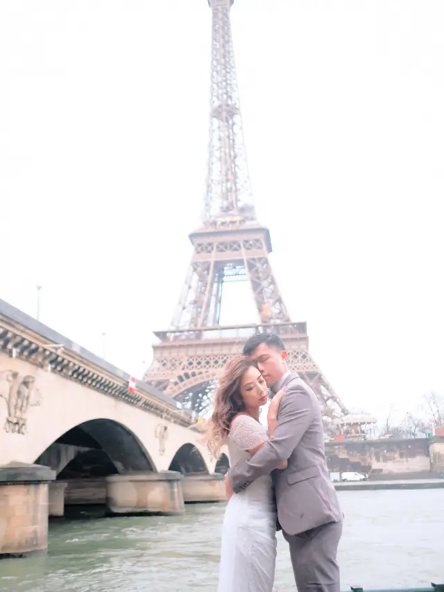 浪漫的巴黎鐵塔，必到的拍照位