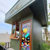Magaret choose café at Buriram 