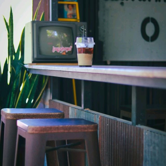 เอกเขนก cafe' 