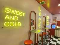 Scoops Me Up ร้านไอติมโฮมเมดย่านโรจนะ