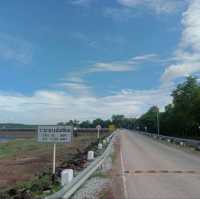 ที่เที่ยวเขื่อนน้ำพุง จ.สกลนคร เดินเล่นรับลมเย็นๆ