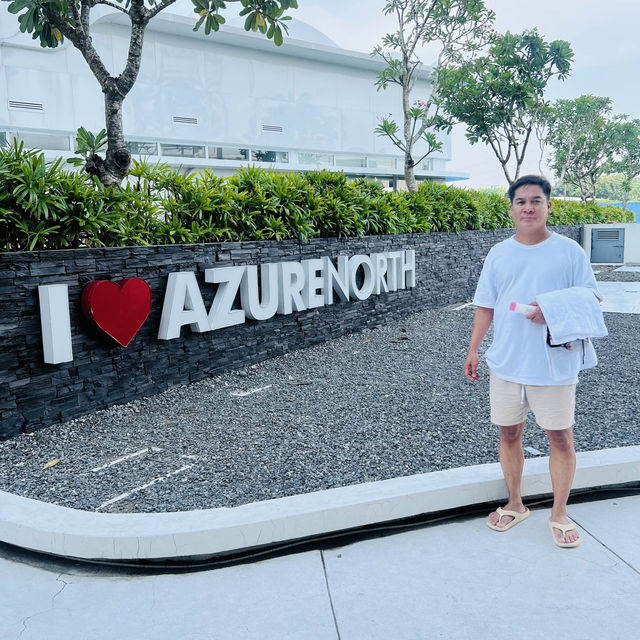 Spend Weekend and Holidays Azure North