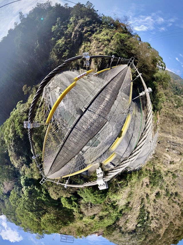 南投仁愛 上帝的畫布 武界 思源吊橋