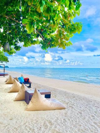 Khanom Beach Resort & Spa