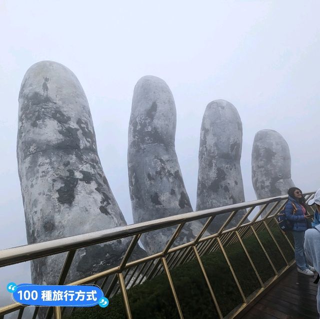 越南峴港-巨大的佛手金橋！巴拿山太陽世界主題樂園