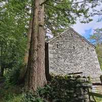Escape to the tranquil beauty of the #LakeDistrict Explore scenic trails
