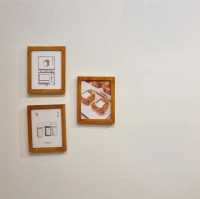 🍰🌻: Mil Toast House