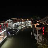 Enchanting Overnight Stay in Zhujiajiao Water Town – A Peaceful Escape!