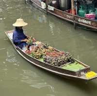 ตลาดน้ำใกล้กรุงเทพ