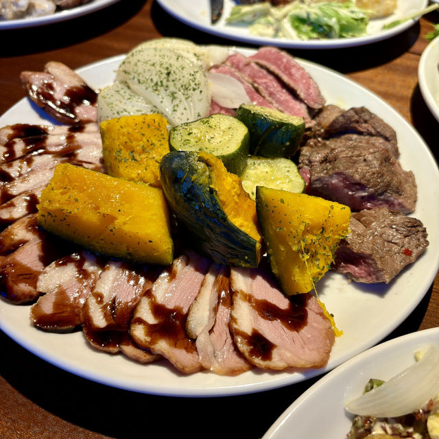 【大阪・梅田】大人気のシュラスコ食べ放題「夜景 シュラスコテーブル 梅田店」