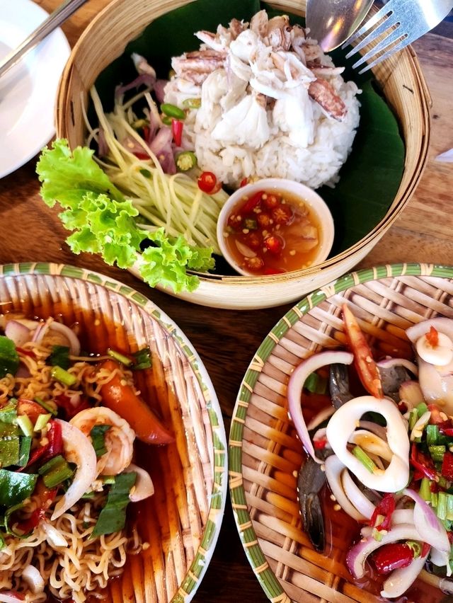 ร้านข้าวลงเข่ง ร้านเด็ดหาดวอนนภา