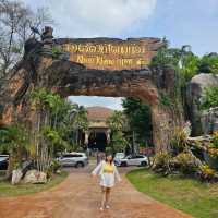 สวนสัตว์เปิดเขาเขียว ชลบุรี