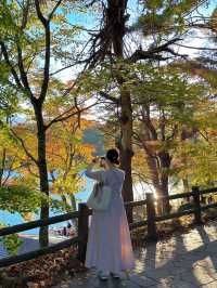 【福島】紅葉とエメラルドグリーンのコントラストが絶景