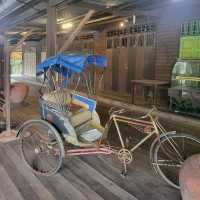 ตลาดน้ำเกาะกลอย