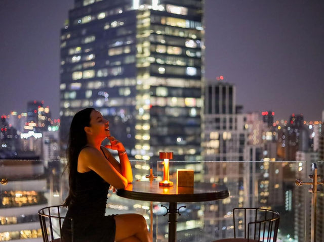 Skyview Hotel Bangkok โรงแรมสุดหรูใกล้ BTS